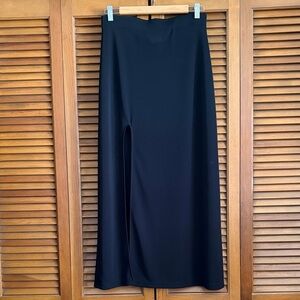 Elegant Black Maxi Skirt with Side Slit